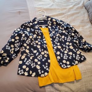 Flower Blazer with matching undershirt